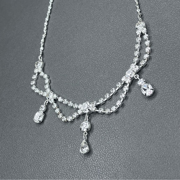 Icing silver-plated elegant necklace 17" - Picture 4 of 5